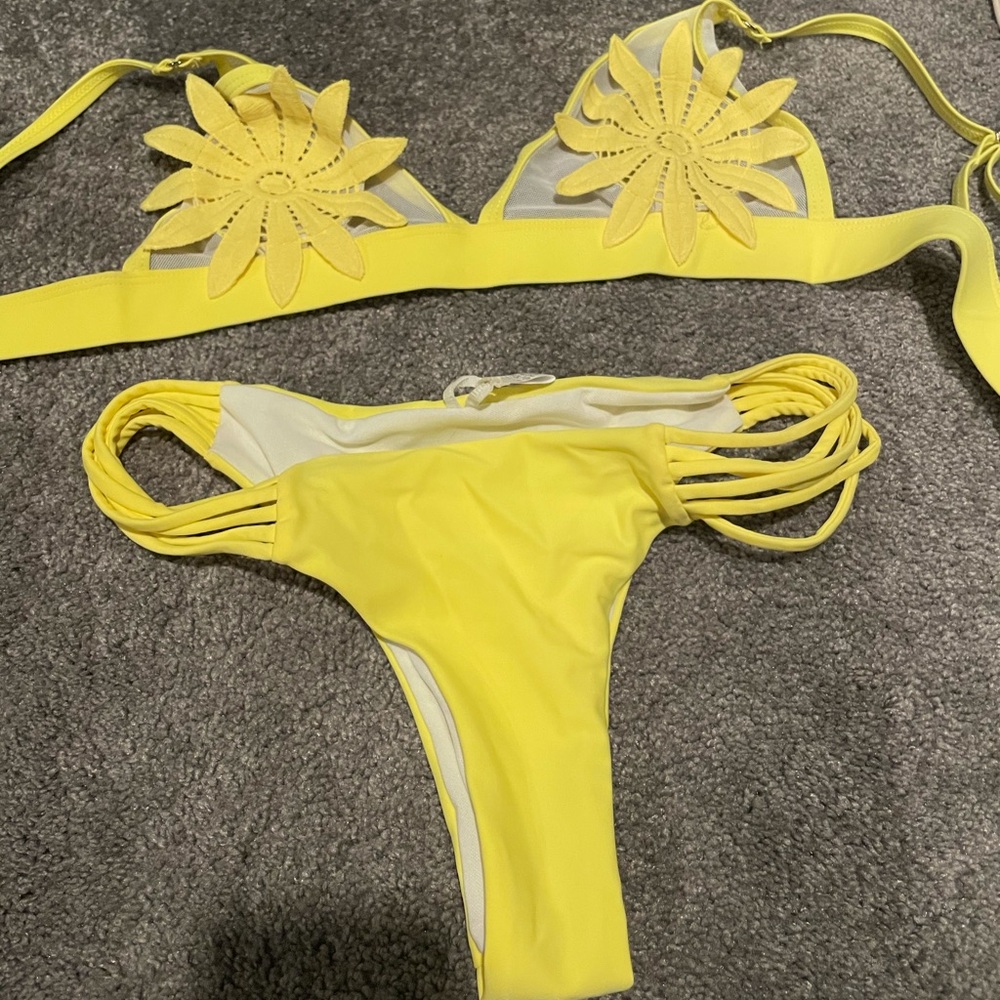 Yellow Bikini